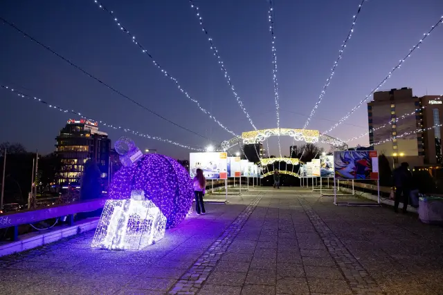 Електрохолд, Евроинс и Dongfeng способстват за празничното въодушевление в столицата