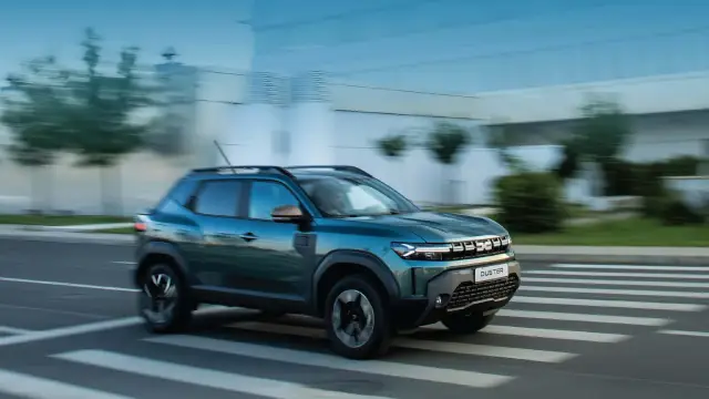 Dacia Duster се трансформира в пикап