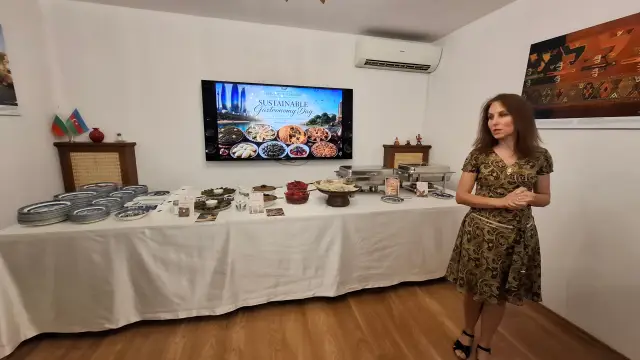 Азербайджанската кухня – легенди, поезия и вино | ФАКТИ.БГ Азербайджанската кухня – легенди, поезия и вино