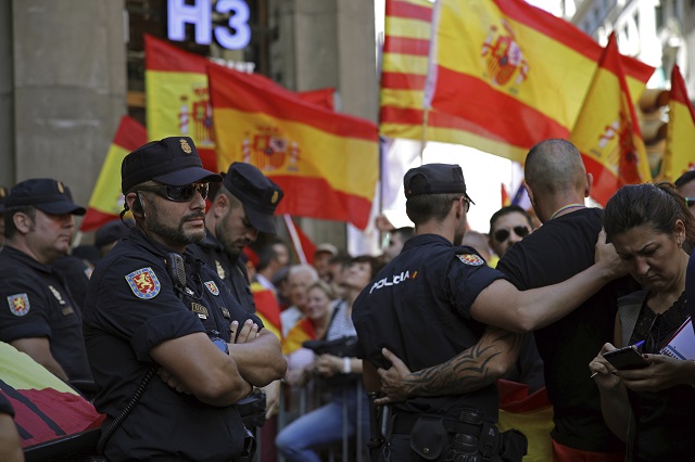 Контрапротест: Интелектуалци срещу отделянето на Каталуния от Испания (ВИДЕО)