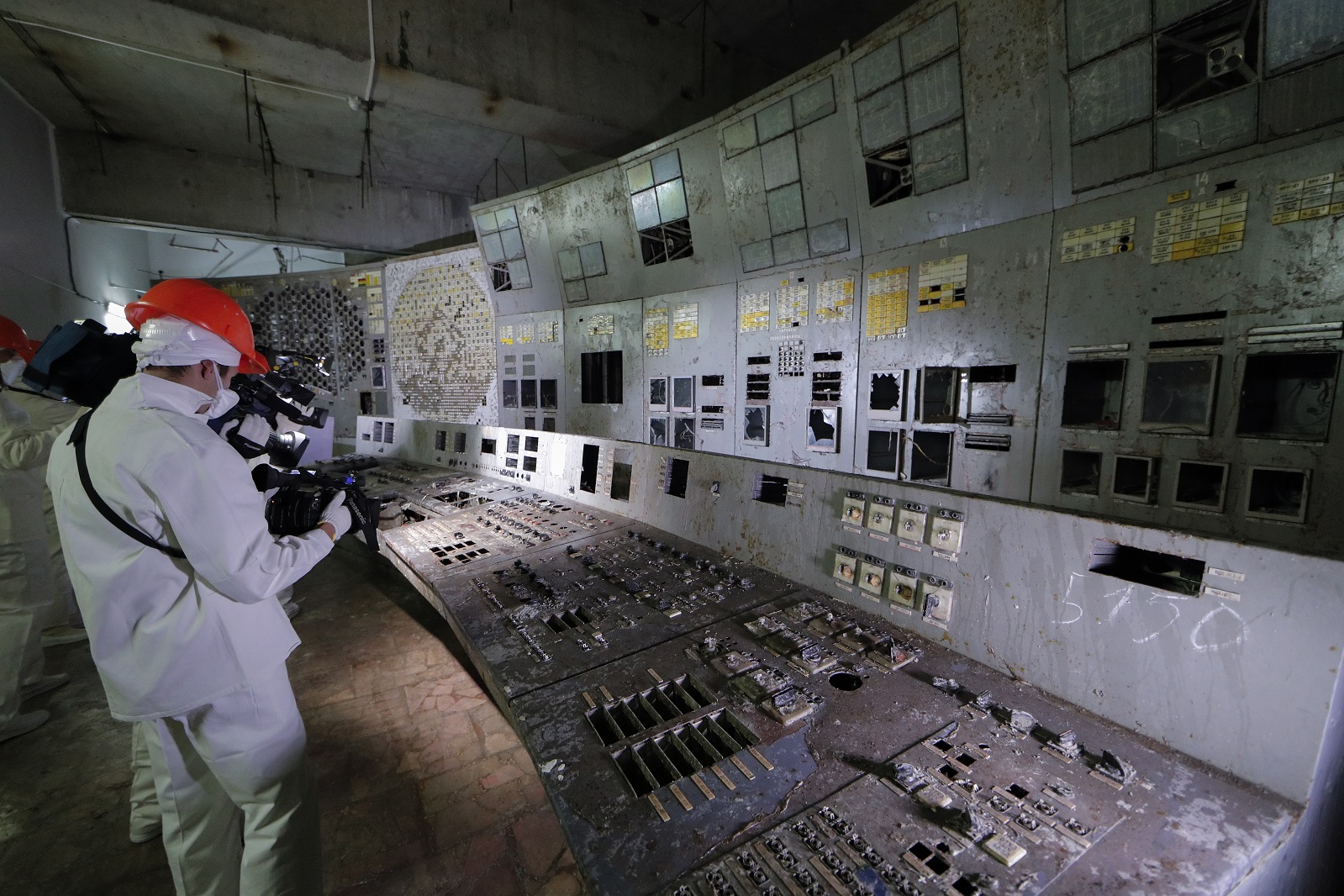 Отвориха за пръв път сърцето на Чернобилската авария (ВИДЕО+СНИМКИ)