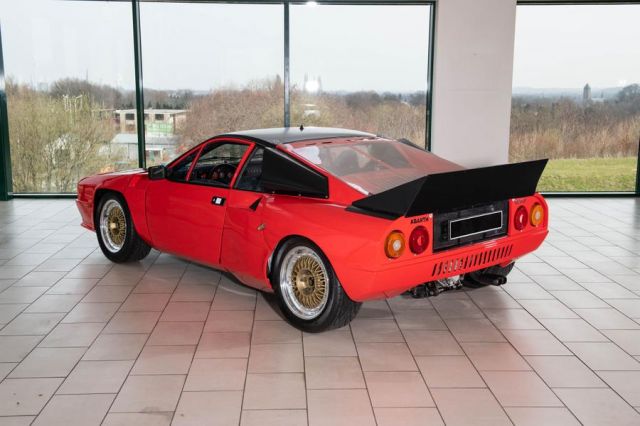 Продава се първата Lancia 037 от Група B 