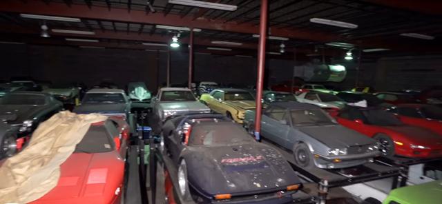  Отриха сбирка от 300 суперколи в остарял склад (ВИДЕО) 