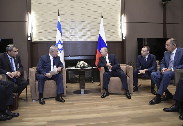 Нетаняху се оплака на Путин от Иран (СНИМКИ)