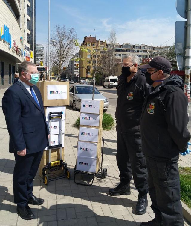  Посолството на Израел направи подаяние на София СНИМКИ 