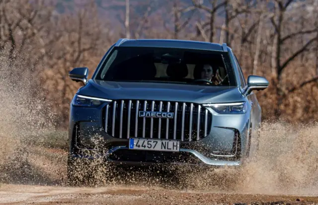 Новият 7-местен хибриден SUV Jaecoo 8 стъпва на българския пазар с мощност от 428 конски сили и пробег над 1000 километра