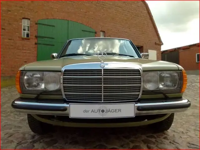 Един 40-годишен Mercedes-W123 с пробег от... 82 км