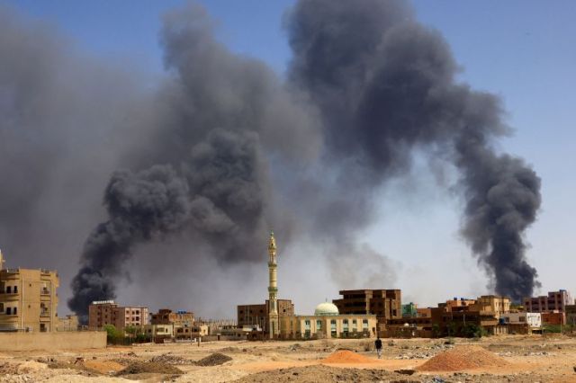 Атаките в Судан се засилват