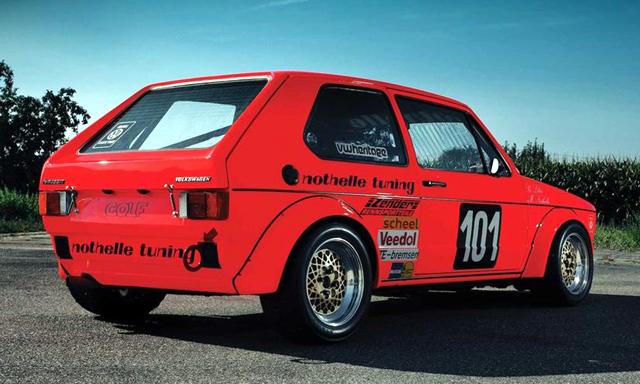  Първият спортен Golf отива на търг 