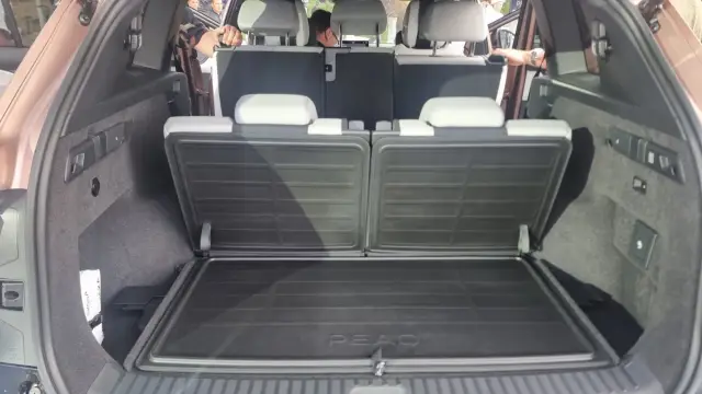 Запознаваме ви първи с новия флагман на Skoda (ВИДЕО)