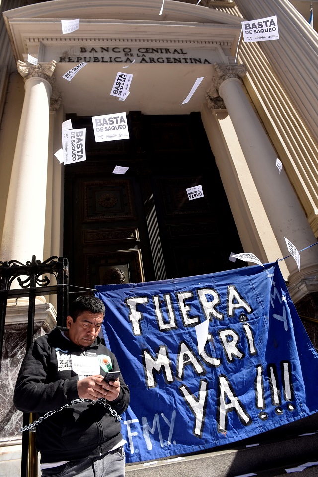 Аржентина се срива! Следва нова криза