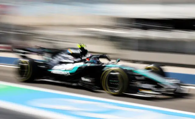 Антонели и Mercedes най-бързи в тестовете в Бахрейн