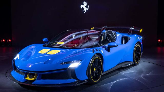 Ferrari представи бруталното SF90 XX с над 1000 к.с.