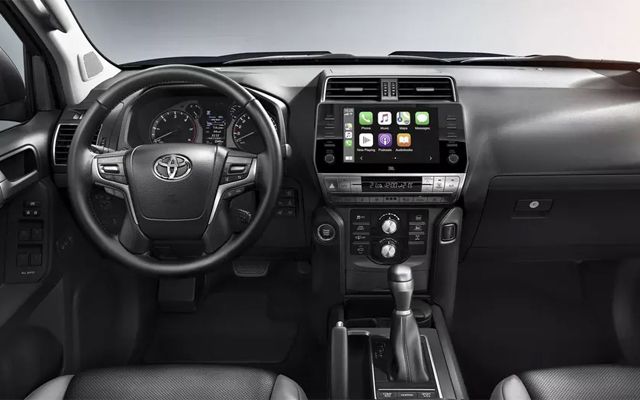 "Черната" специална версия на Toyota Land Cruiser Prado се оказа бяла