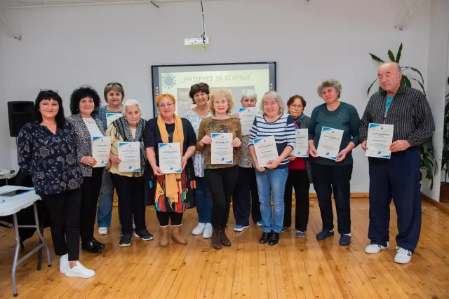 Шестото издание на програмата „ Интернет за всички “ обгръща близо 80 библиотеки в цялата страна