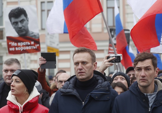 Хиляди руснаци отново протестираха срещу Кремъл