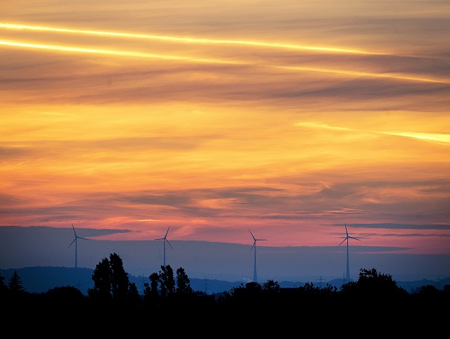 Калифорния преминава на 100% ток от възобновяеми източници
