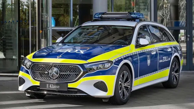 Нови полицейски автомобили от Mercedes