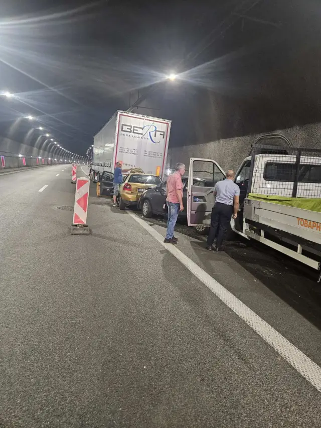 Пътни служители на реда избавиха живот в запушване на " Хемус " 