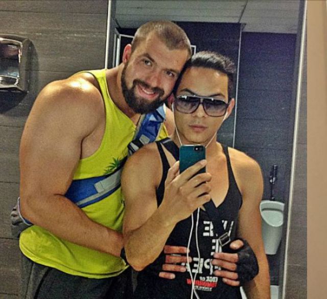  Какво предиздвикало Тихомир да се трансформира в Мелиса? 