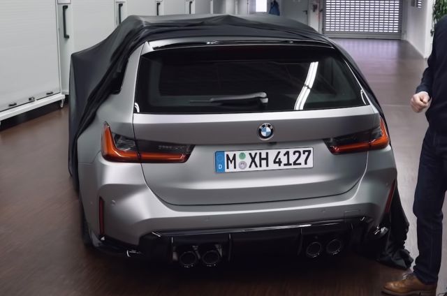 BMW показва практичното М3 през следващия месец?