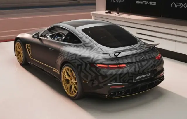 Mercedes-AMG пуска специално купе в чест на новия филм с Брад Пит | интерФакти.БГ Mercedes-AMG пуска специално купе в чест на новия филм с Брад Пит