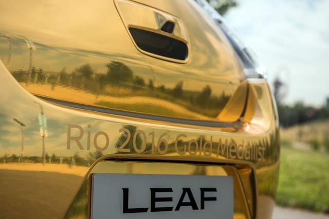 Златни електромобили за шампионите от Рио