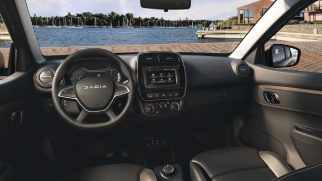 Ново поколение на най-евтината ел. Dacia