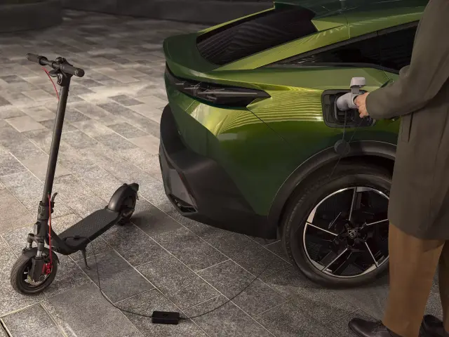 Най-красивото Peugeot получи освежен външен вид