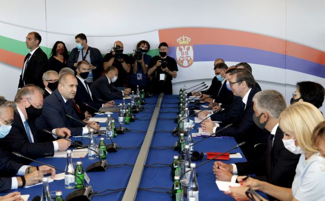 Започна посещението на президента Румен Радев в Цариброд