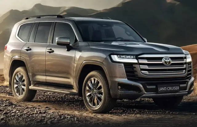 Toyota Land Cruiser 300 Hybrid се превърна в най-мощния в историята на модела | интерФакти.БГ Toyota Land Cruiser 300 Hybrid се превърна в най-мощния в историята на модела