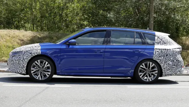 Skoda готви втори фейслифт за настоящата Octavia
