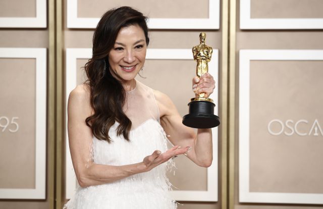 Мишел Йео - първата азиатка с "Оскар" за главна женска роля - 3