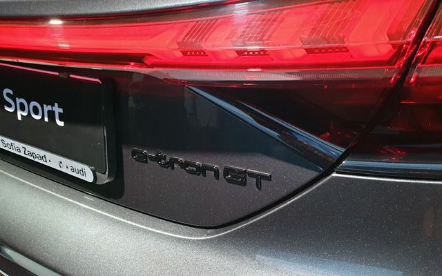  Audi показа в България най-мощната си кола... с цена от 360 000 лв.! 