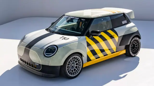 Mini показа още по-наточени версии на своите JCW модели