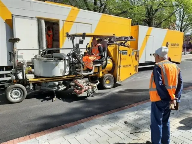 A new type of road marking 