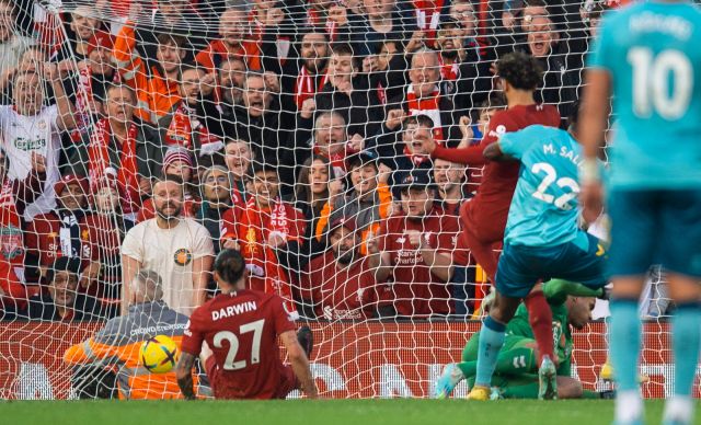  Ливърпул завърши с клубните си задължения преди Мондиал 2022 с победа (ВИДЕО) 