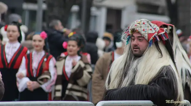 Над 13 000 участници в тазгодишното издание на „Сурва 2026“ (ВИДЕО+СНИМКИ)