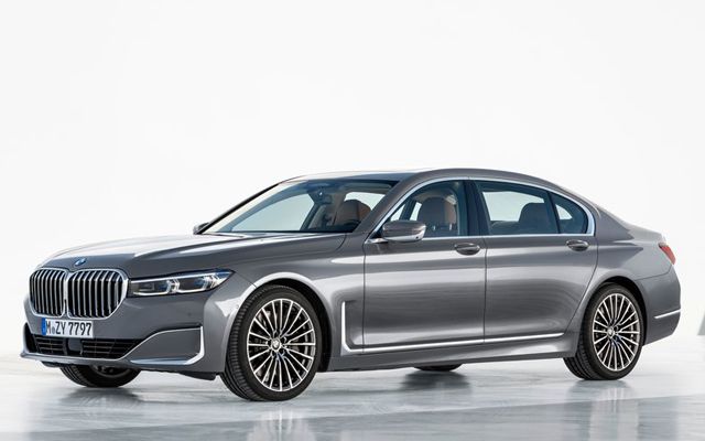  Знаете ли какъв брой костват у нас чисто новите бизнес лимузини на Audi, BMW и Mercedes? 