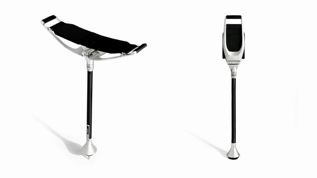  Нова екстра за Rolls-Royce: Сгъваемо столче с фенерче 