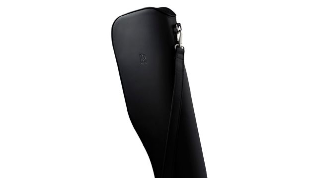  Нова екстра за Rolls-Royce: Сгъваемо столче с фенерче 