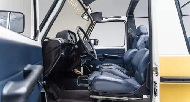 Знаете ли за какво AMG употребява предна част от S-Class за една от първите си модифицирани G-Class?