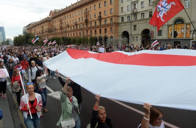  Арестувани са над 190 протестиращи 