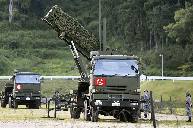 Новите ракети вече са на позиция в Южна Корея (СНИМКИ)