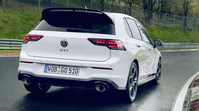 Задава се юбилейна версия на Golf 8 GTI