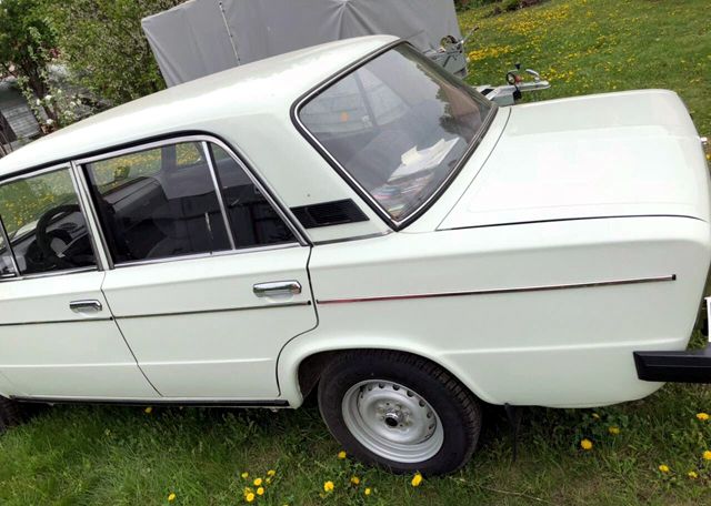  Продава се Lada шестица на 46 километра 