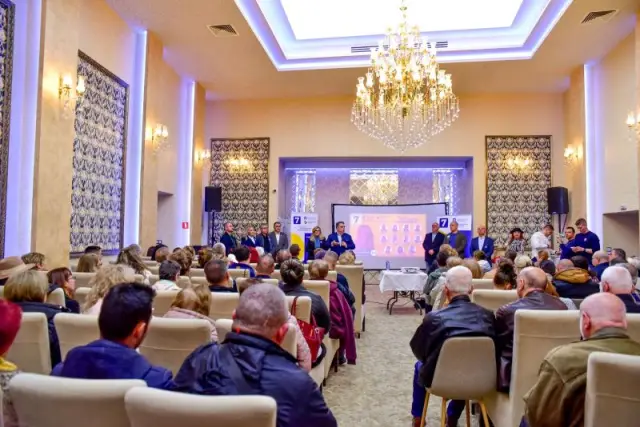 Асен Василев в Сливен: Радев не е нов – управлява с 8 правителства, икономическата му програма е рецепта за обедняване