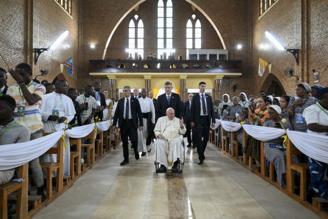 Папа Франциск тръгва за Южен Судан с призив за мир