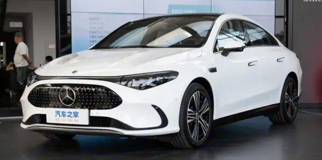 Дебют за най-евтиния електрически Mercedes