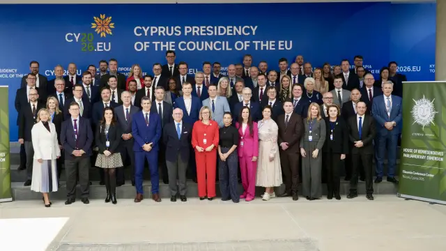 Вигенин: Европол трябва да има нови инструменти срещу престъпността в ерата на изкуствения интелект